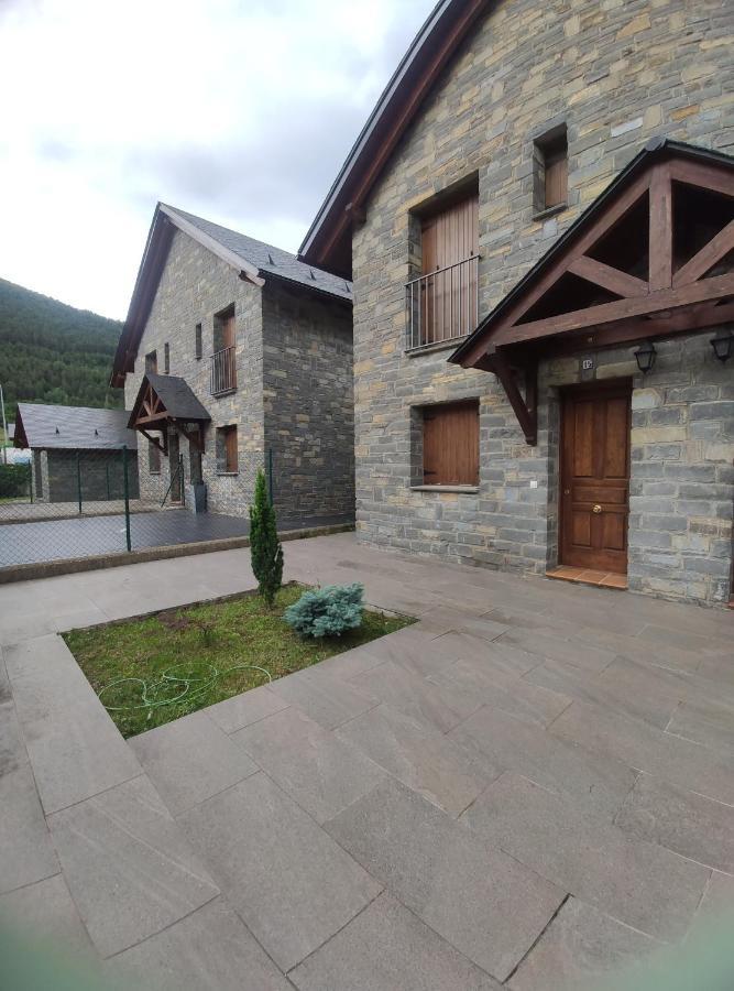 Casa Rayera Villanúa Exterior foto